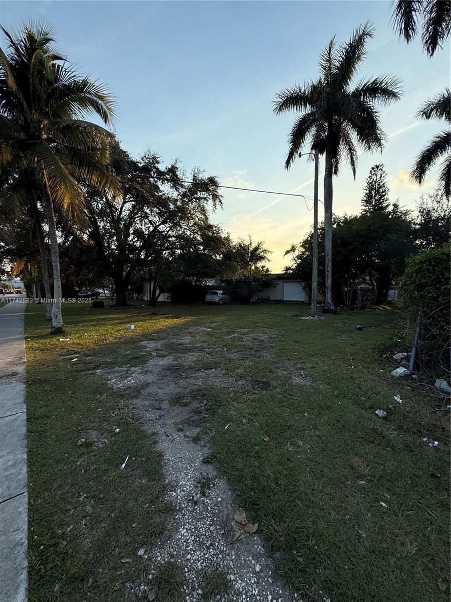 9 Ct. Ne 2 Avenue Property Photo 15