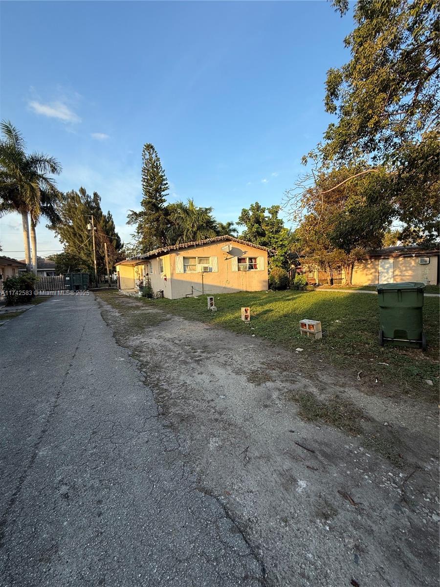9 Ct. Ne 2 Avenue Property Photo 19