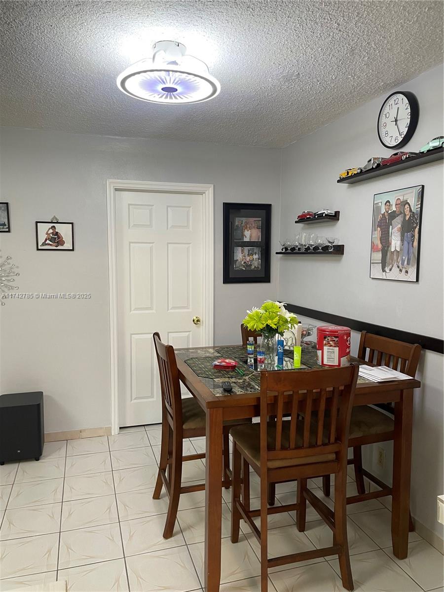 181 Ne 14th Ave 23b Property Photo 5