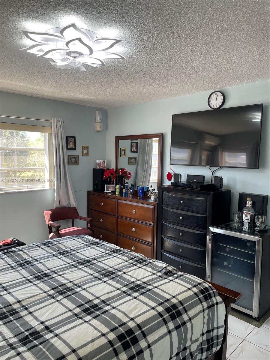 181 Ne 14th Ave 23b Property Photo 10