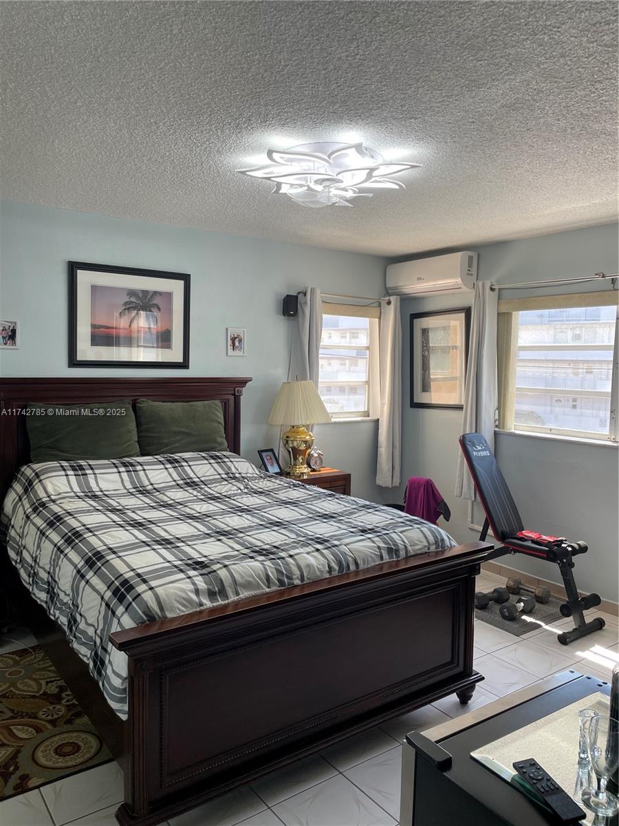 181 Ne 14th Ave 23b Property Photo 11