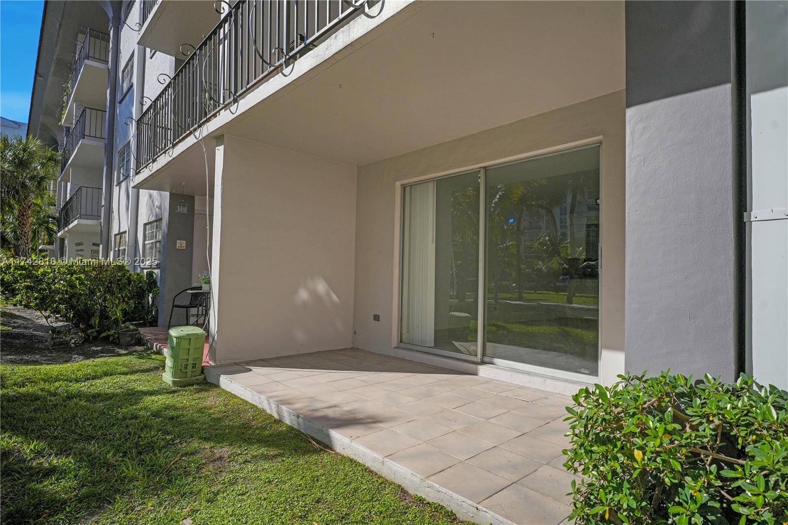 8107 Sw 72nd Ave 112e Property Photo 11