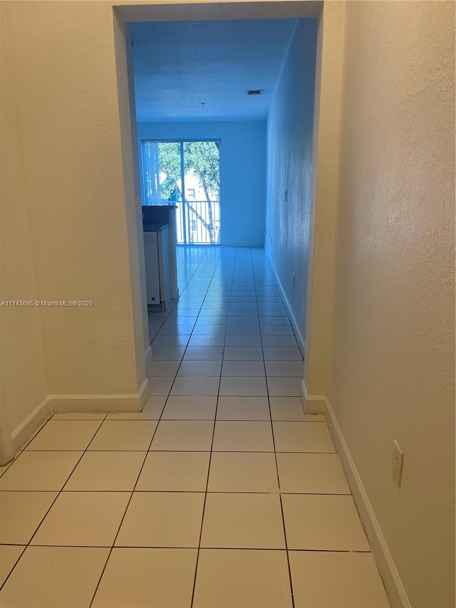 7080 Nw 177th St 214-13 Property Photo 19