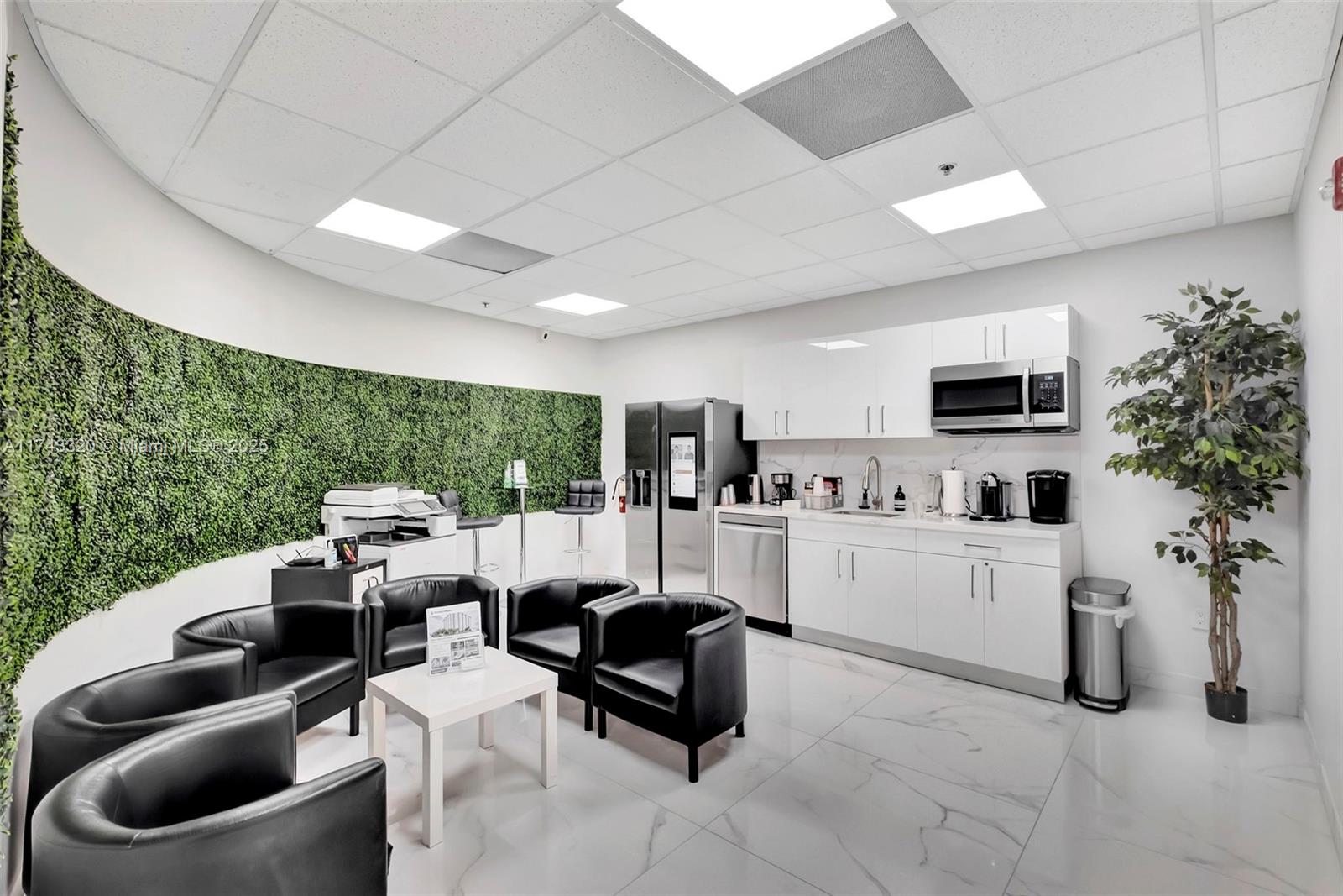 12550 Biscayne Blvd 800 Property Photo 4
