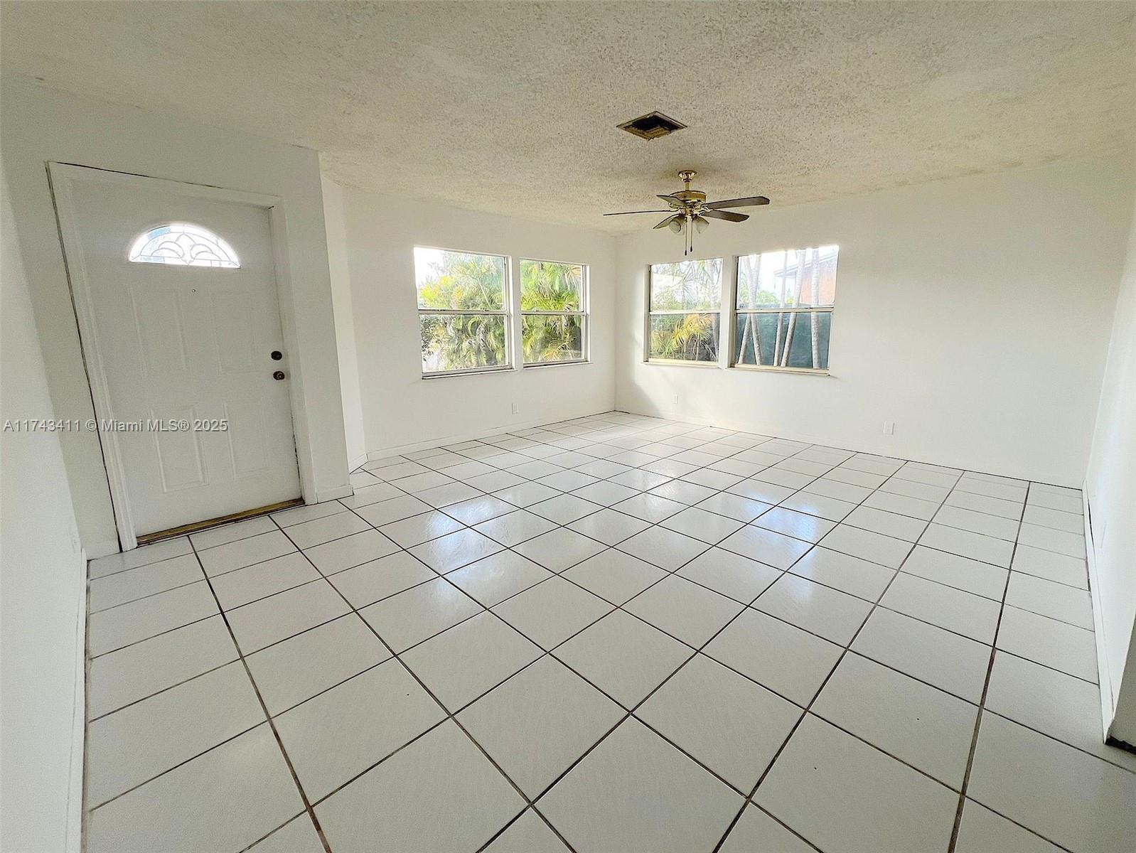 15041 Sw 306th St Property Photo 3