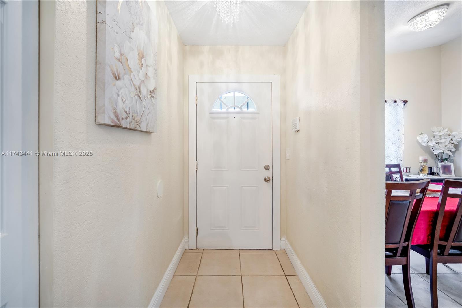 1464 Yellowthroat St . Property Photo 9