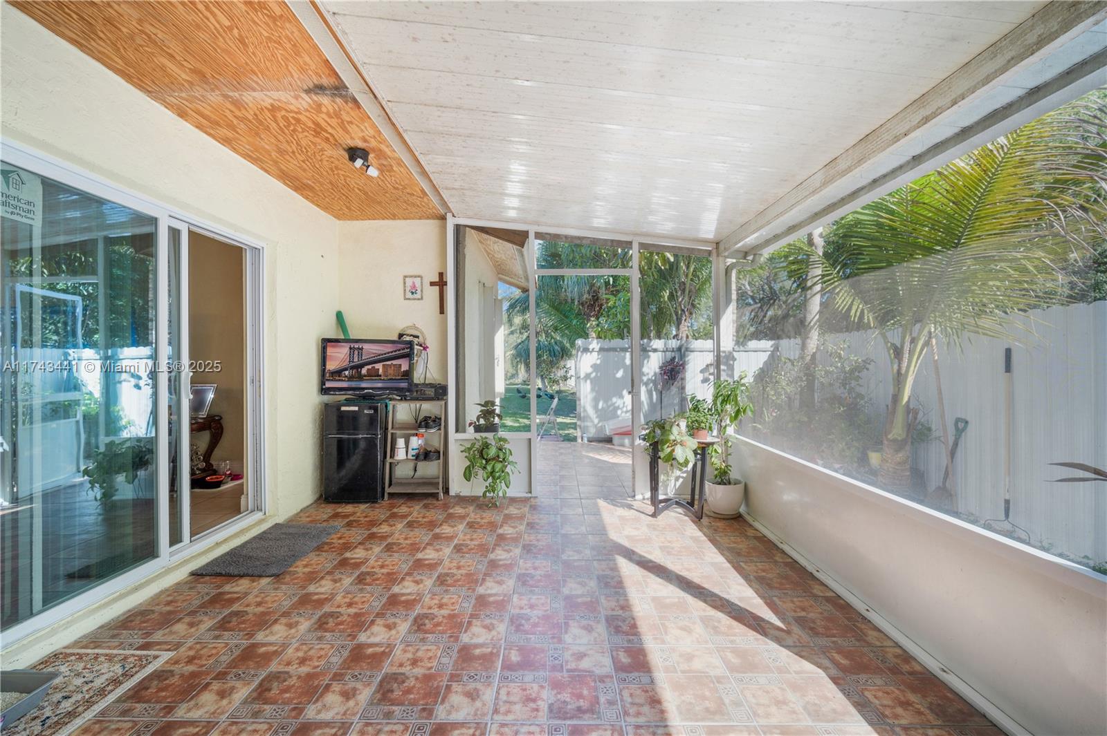 1464 Yellowthroat St . Property Photo 29