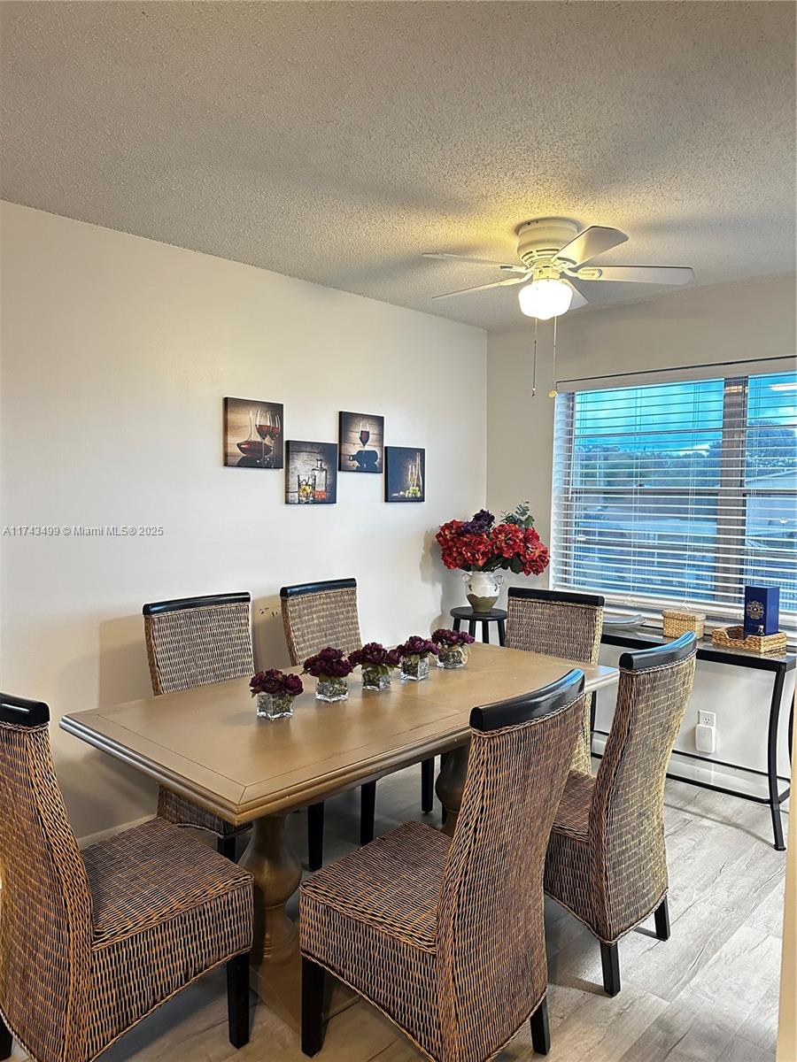 220 Cambridge I Property Photo 1
