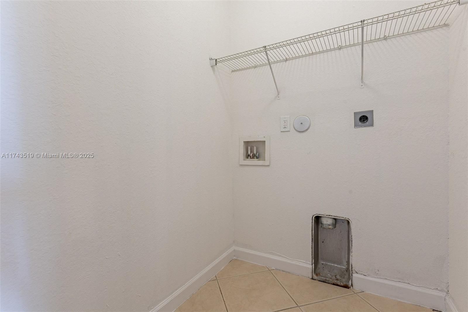 11539 Sw 236th St Property Photo 34