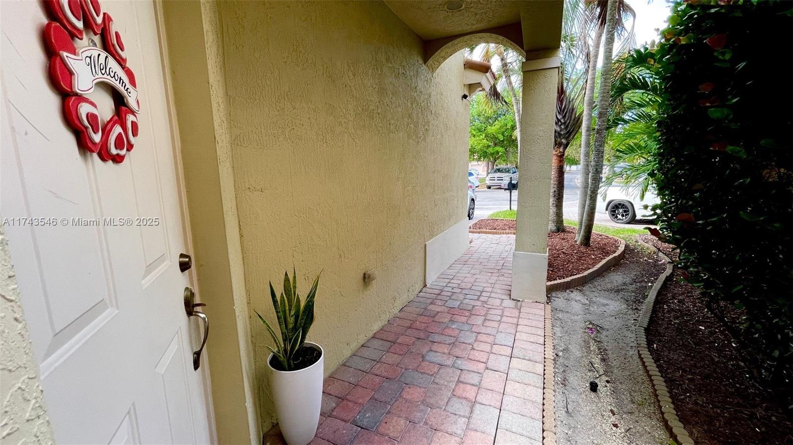 3772 Ne 9th Ct Property Photo 10