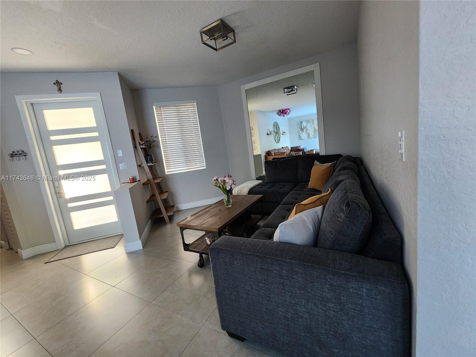 15585 Sw 112th Way Property Photo 10