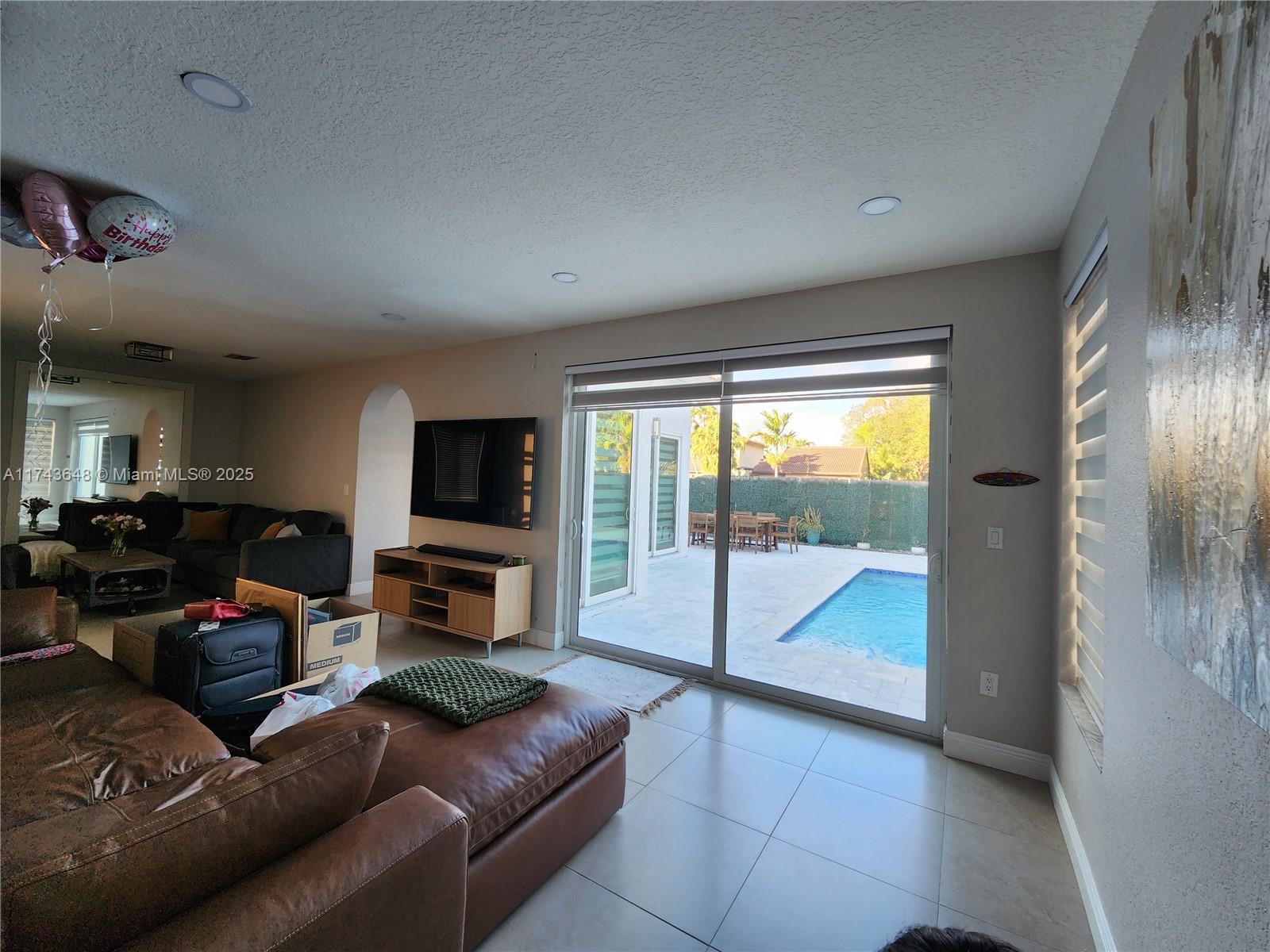 15585 Sw 112th Way Property Photo 11