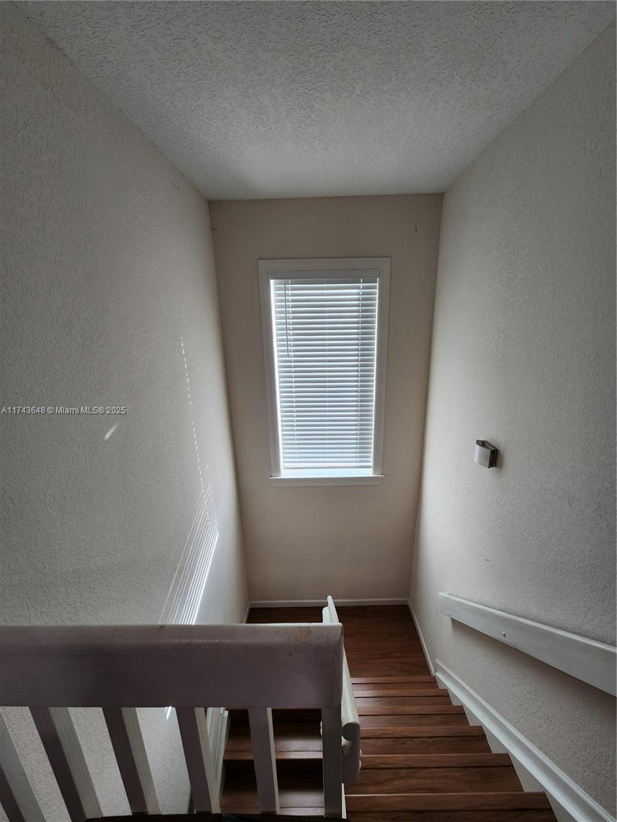 15585 Sw 112th Way Property Photo 28