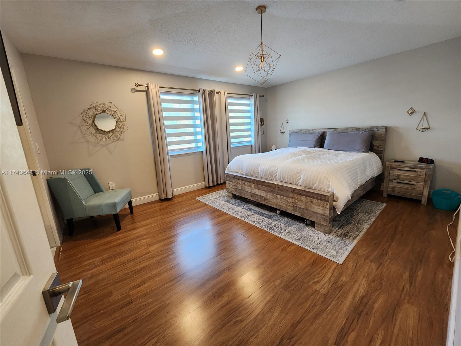 15585 Sw 112th Way Property Photo 33
