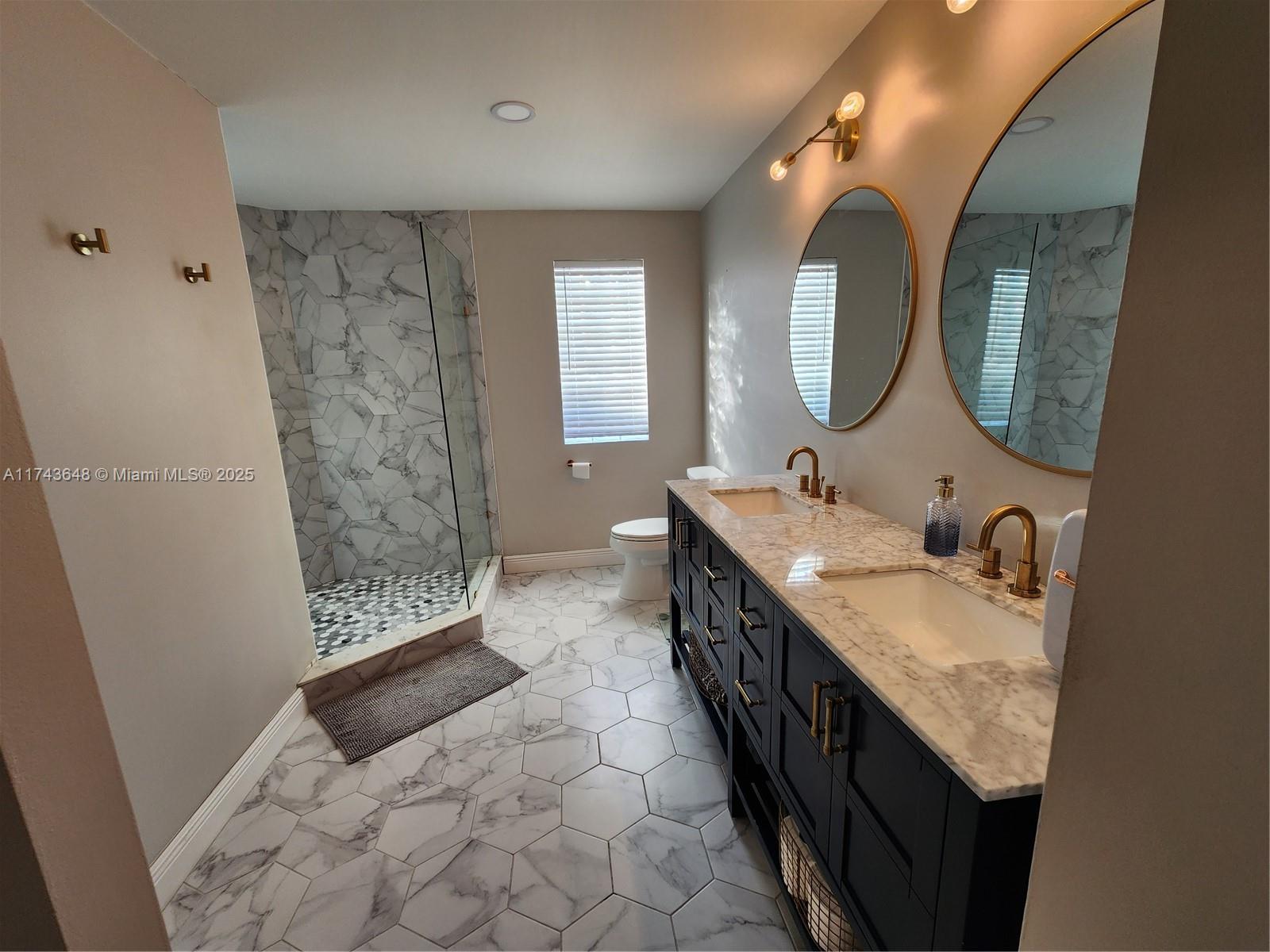 15585 Sw 112th Way Property Photo 38