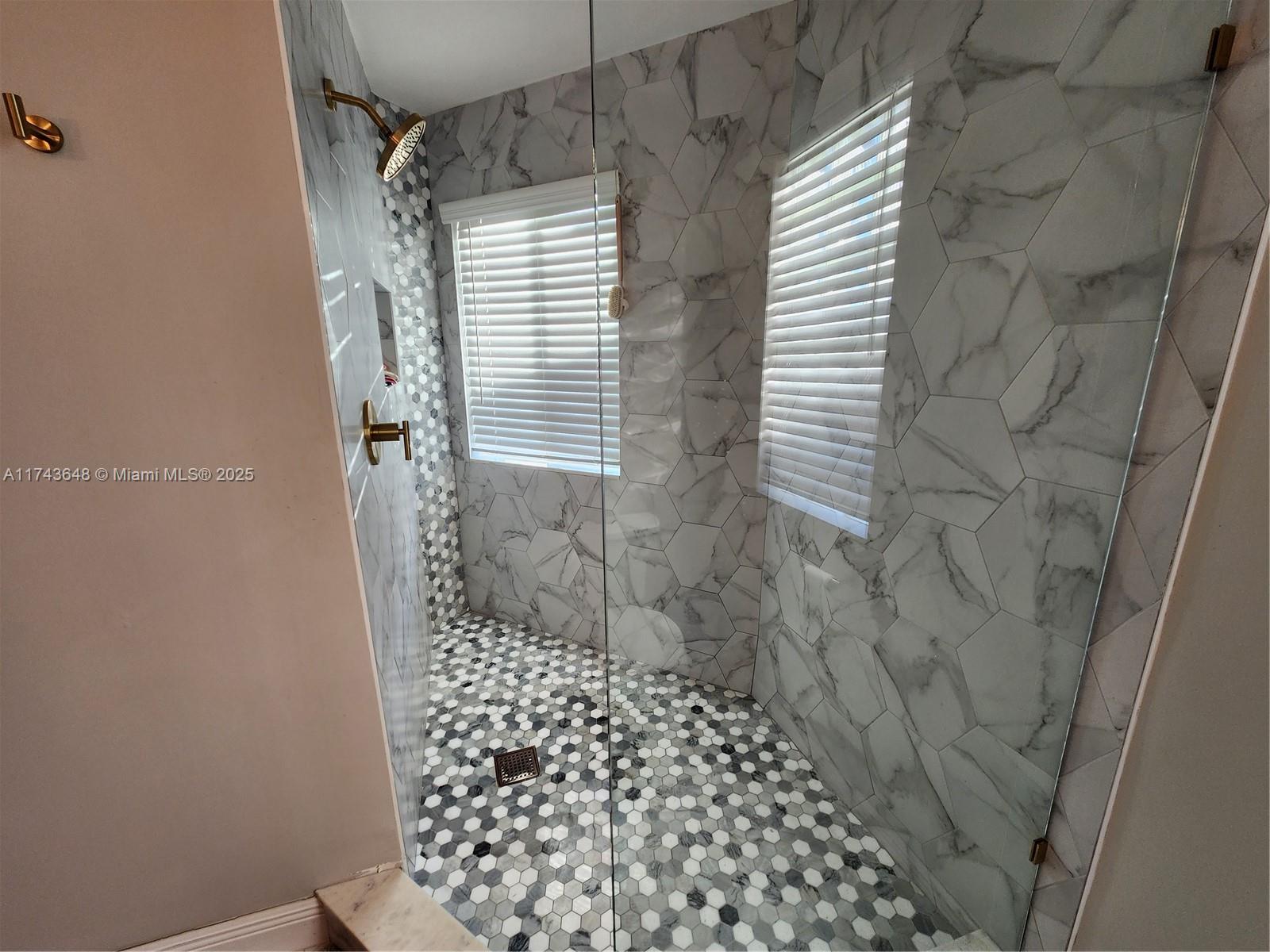 15585 Sw 112th Way Property Photo 39
