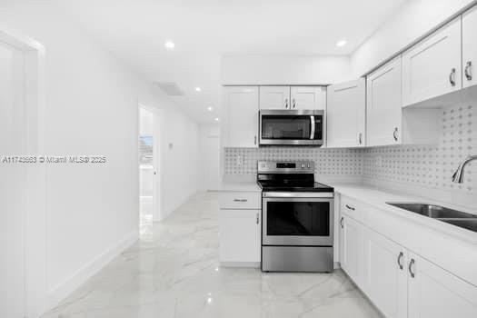 1431-1433 N 14th Way Property Photo 10