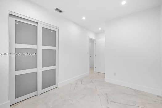 1431-1433 N 14th Way Property Photo 13