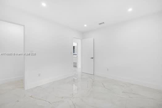 1431-1433 N 14th Way Property Photo 18