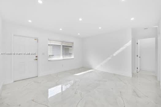 1431-1433 N 14th Way Property Photo 19