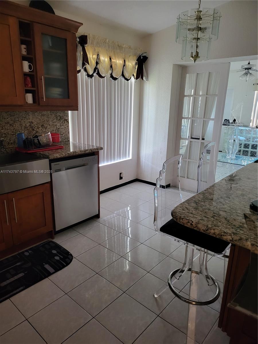 6771 Nw 199th Ter Property Photo 40
