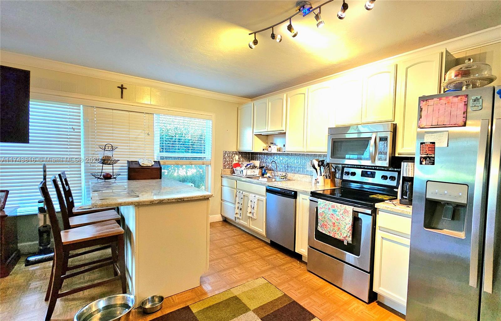 16525 Sw 5th Place Property Photo 6