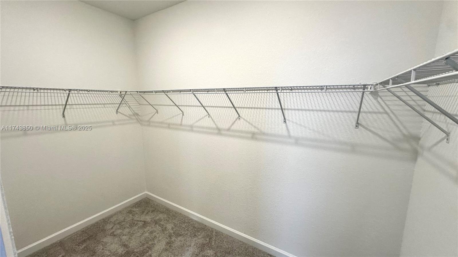 2414 Se 24 Ave Property Photo 10
