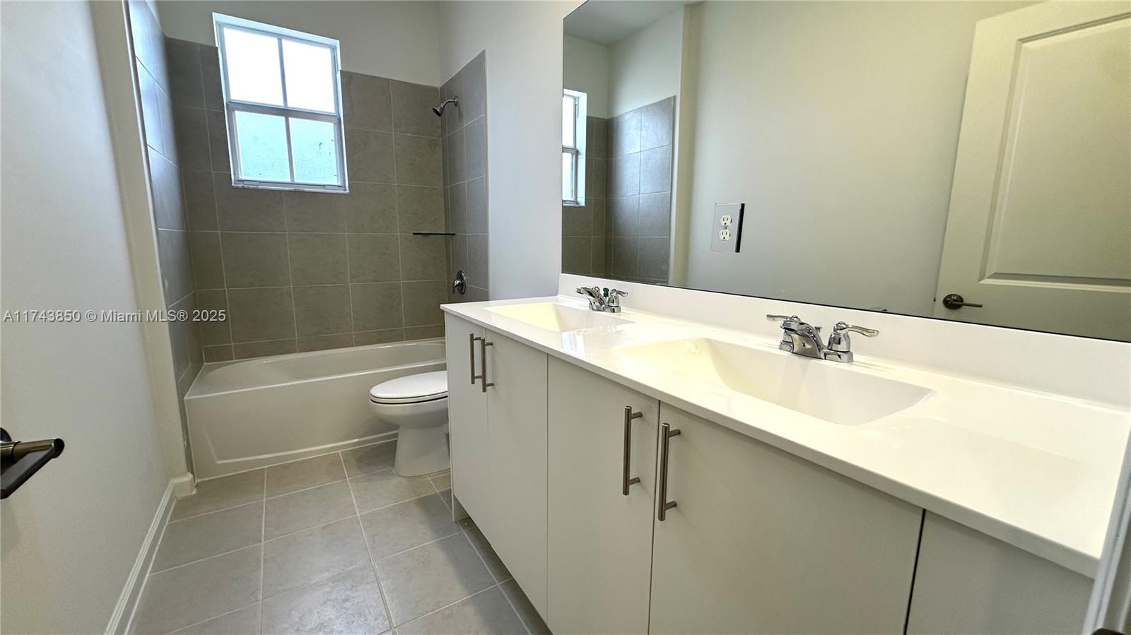2414 Se 24 Ave Property Photo 13
