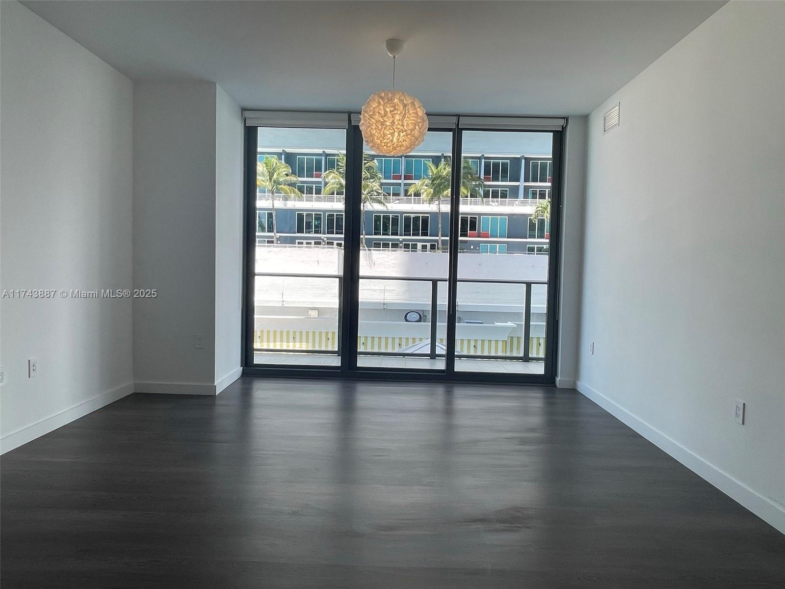 1300 S Miami Ave 1107 Property Photo 7