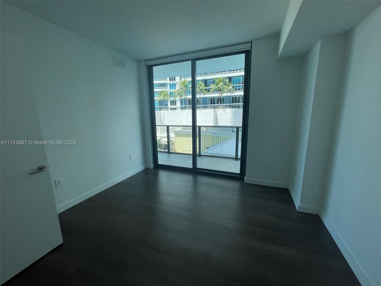 1300 S Miami Ave 1107 Property Photo 11