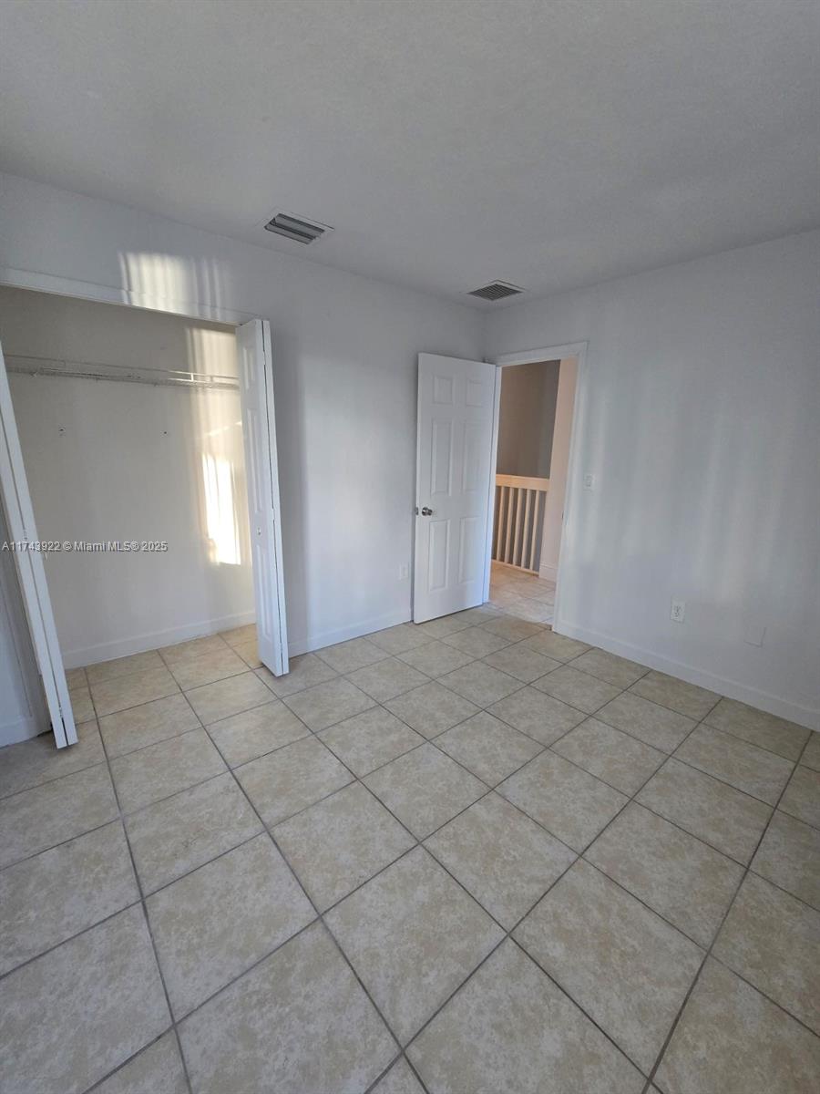 2735 Se 15 Pl 159 Property Photo 5
