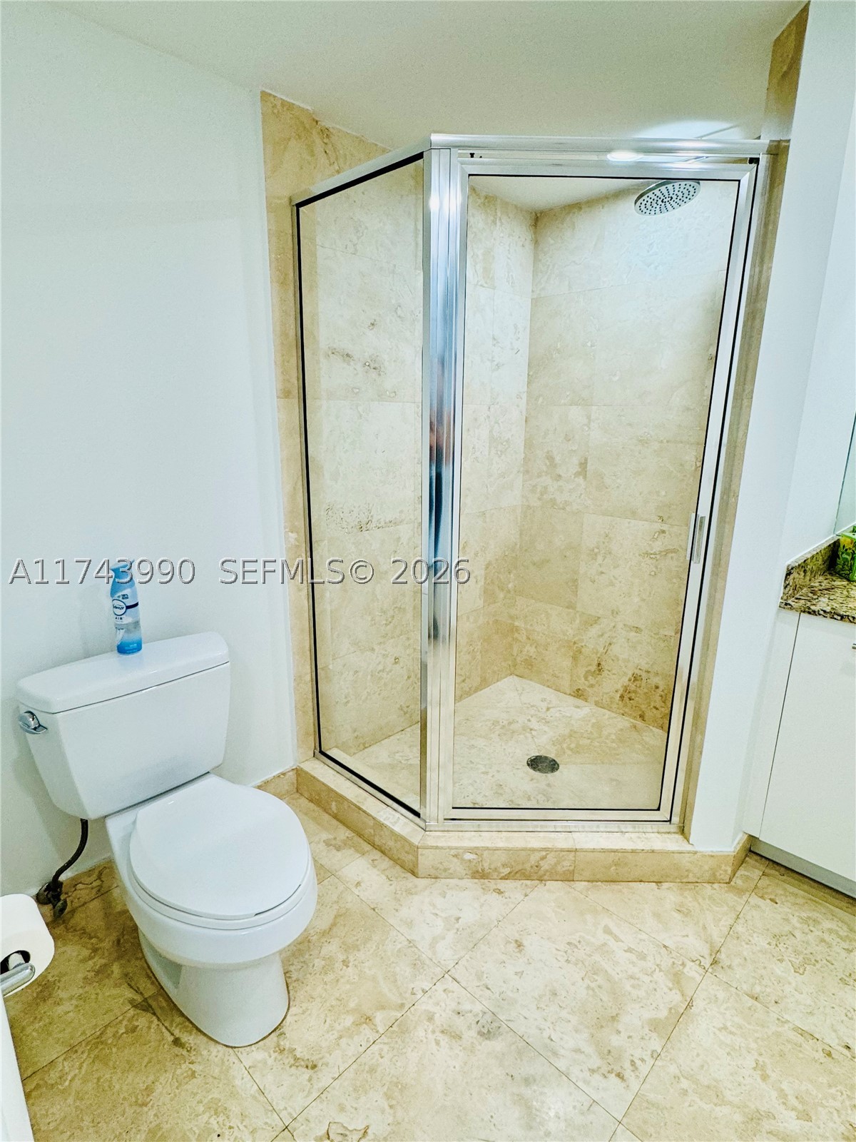 41 Se 5th St 808 Property Photo 9