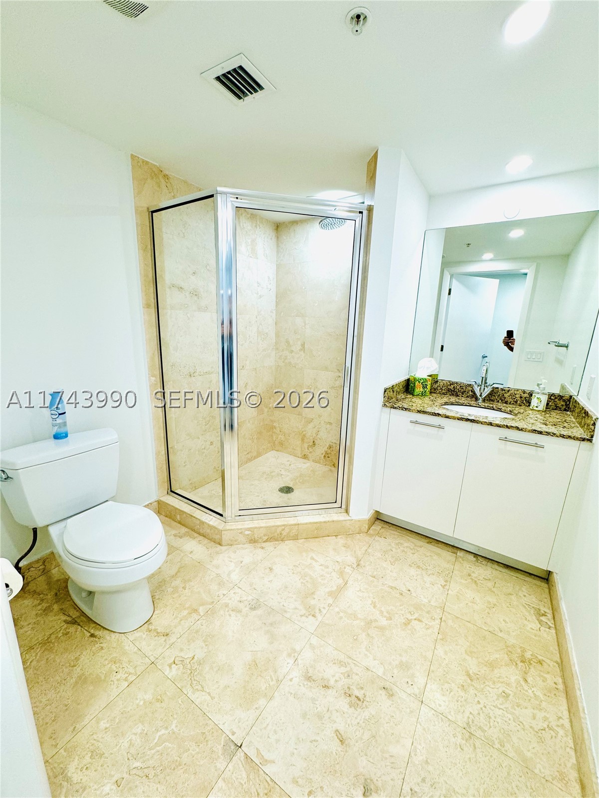41 Se 5th St 808 Property Photo 10