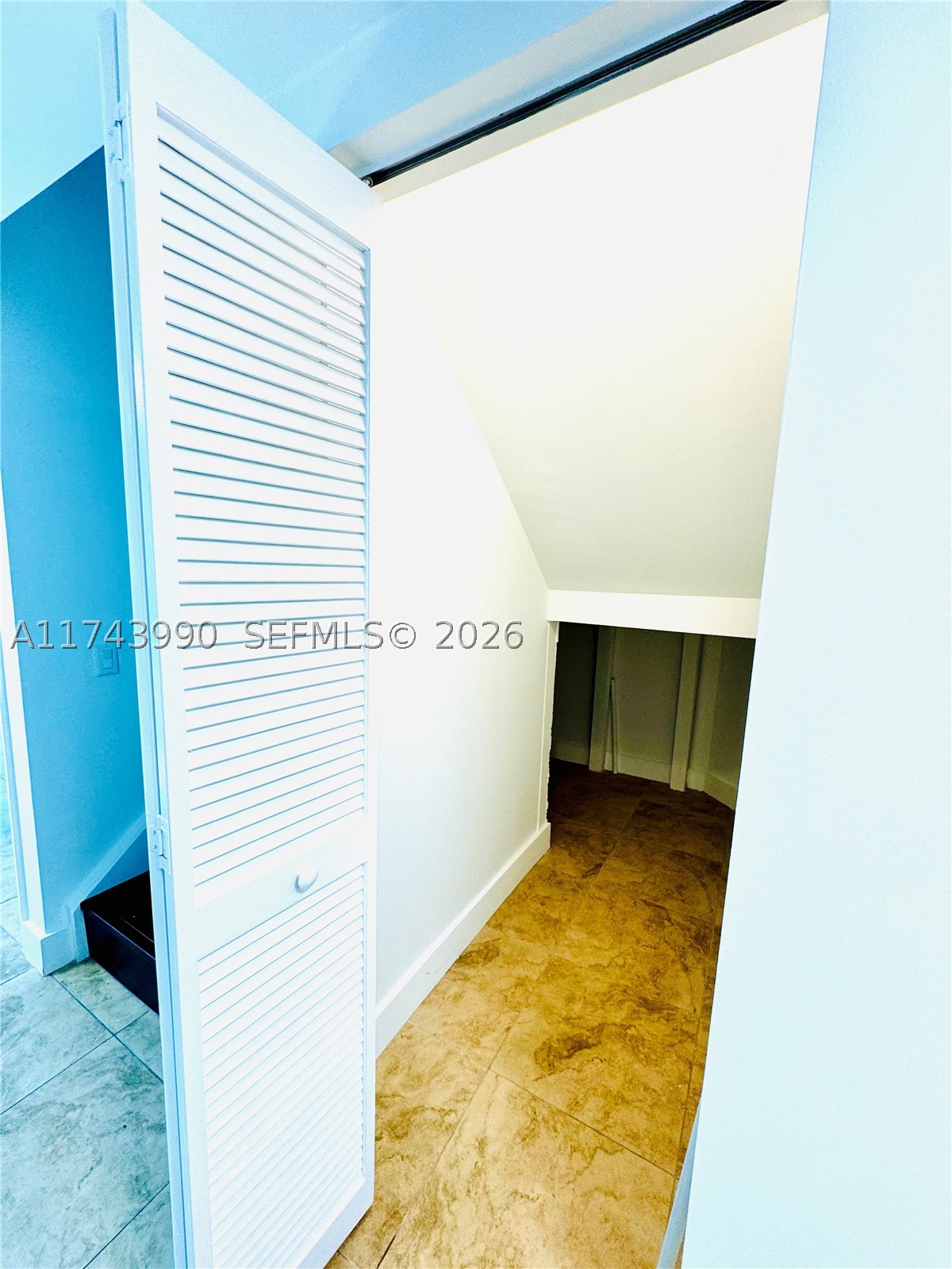 41 Se 5th St 808 Property Photo 13