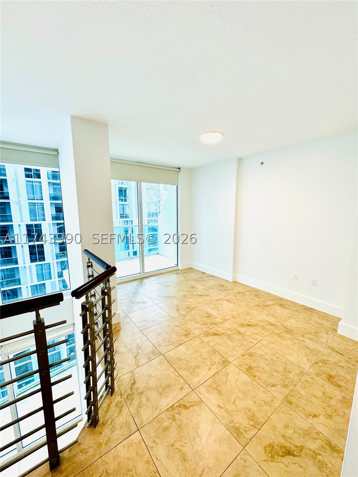 41 Se 5th St 808 Property Photo 15