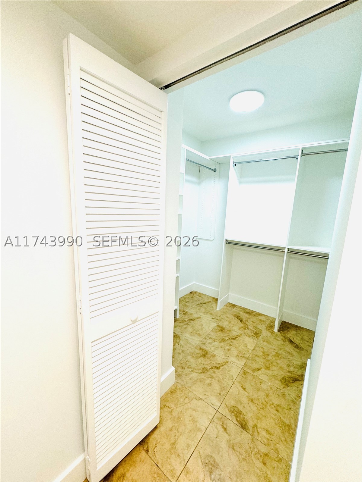 41 Se 5th St 808 Property Photo 20