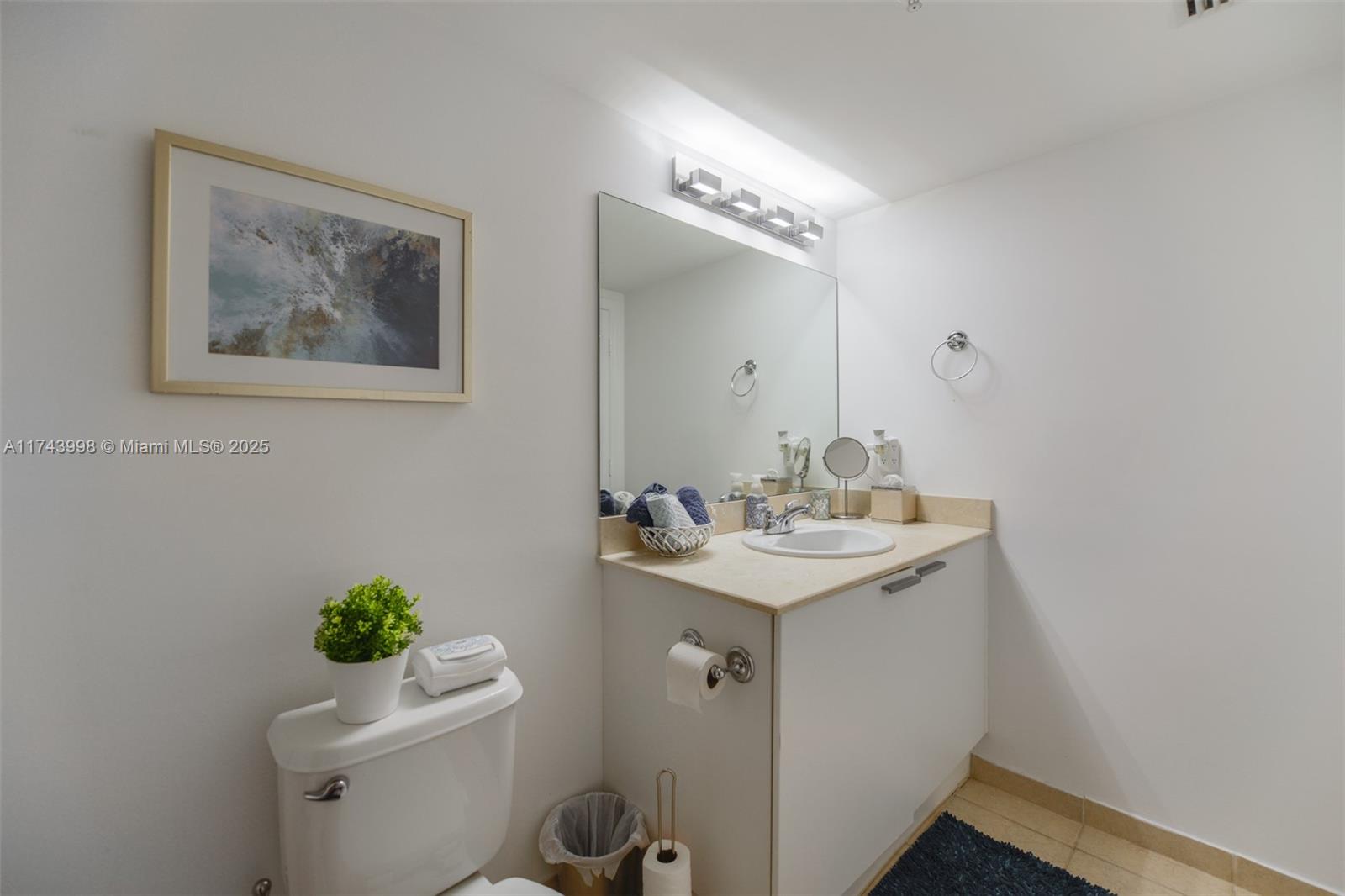 16699 Collins Ave. 1804 Property Photo 16