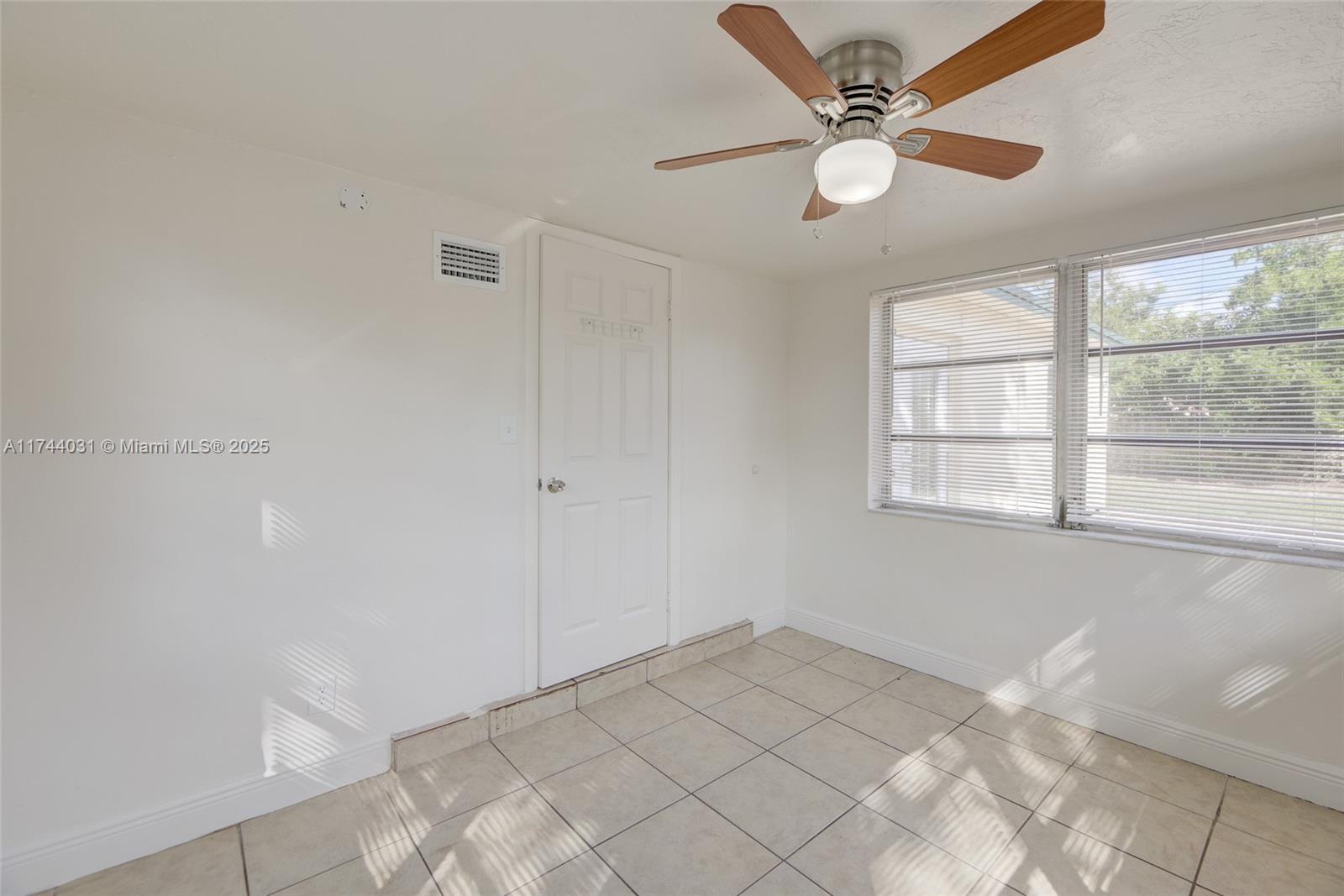 6871 Atlanta St Property Photo 28