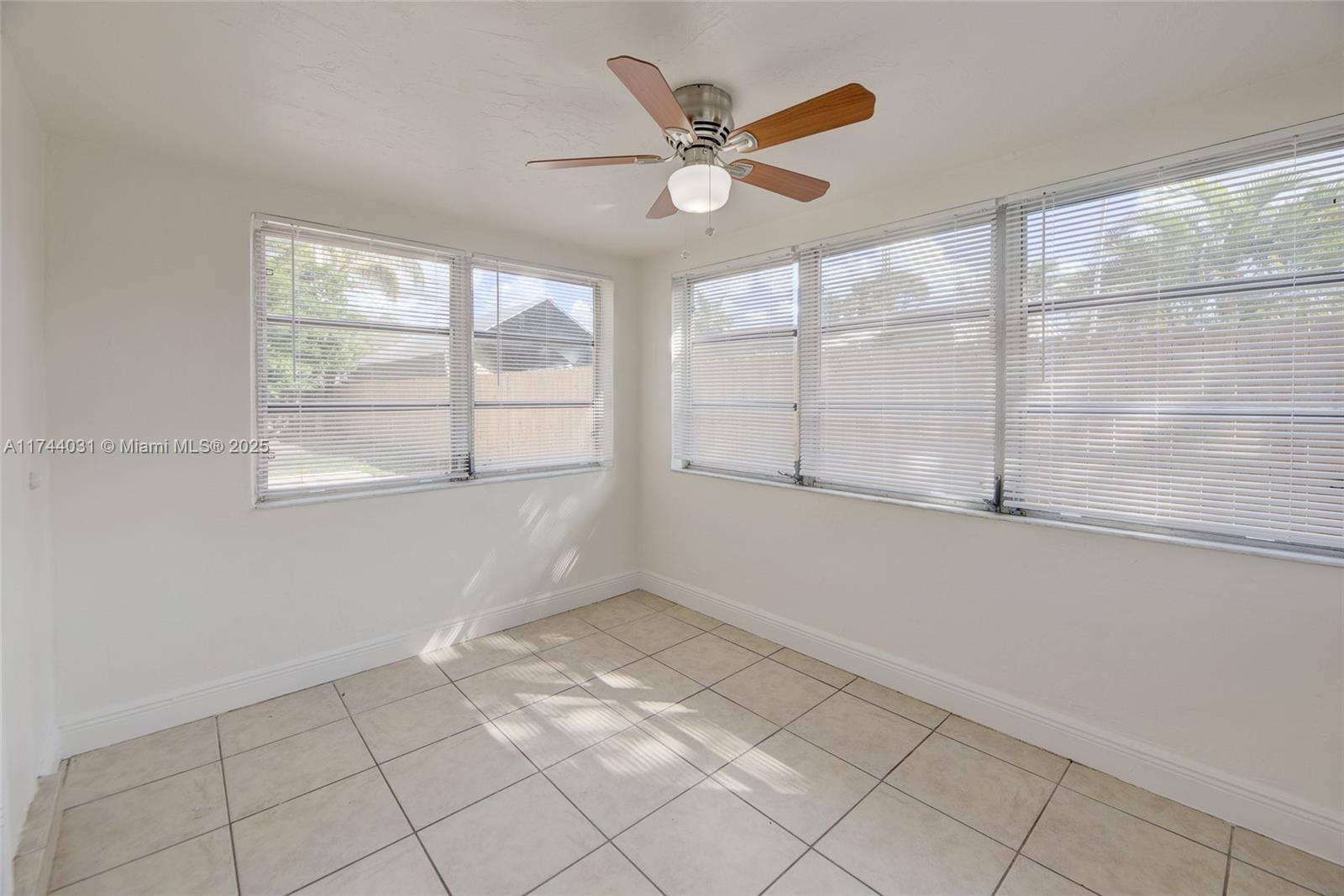 6871 Atlanta St Property Photo 29