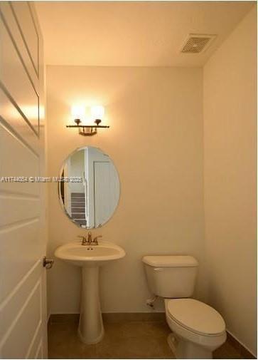830 Ne 191 St Property Photo 8
