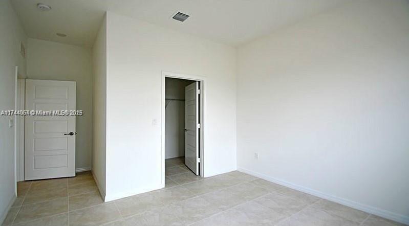 830 Ne 191 St Property Photo 18