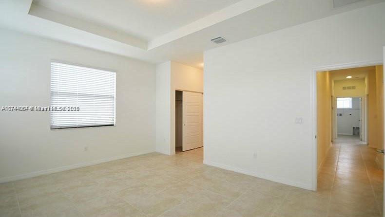 830 Ne 191 St Property Photo 21