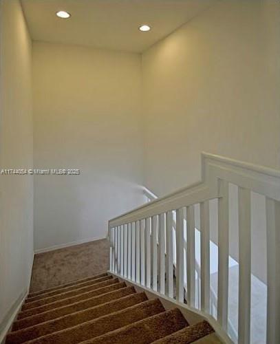 830 Ne 191 St Property Photo 32