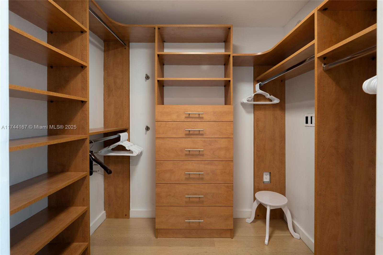 17001 Collins Ave 2702 Property Photo 14