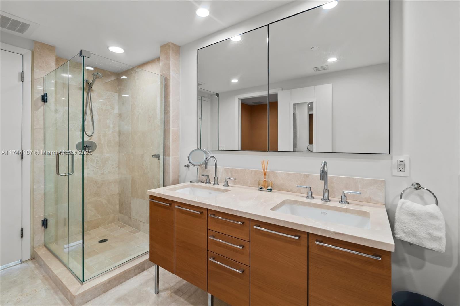 17001 Collins Ave 2702 Property Photo 15