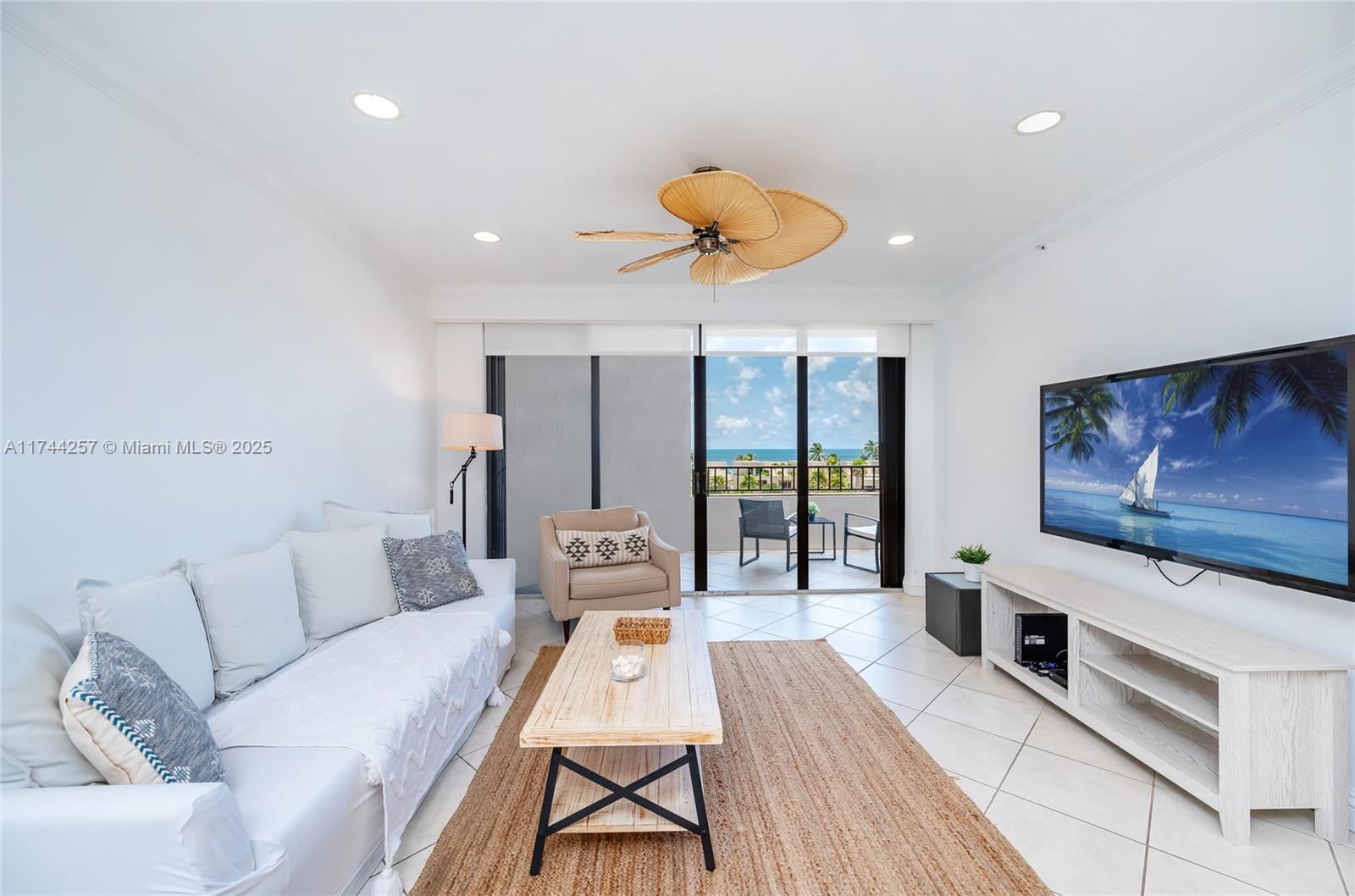 201 Crandon Blvd 505 Property Photo 7