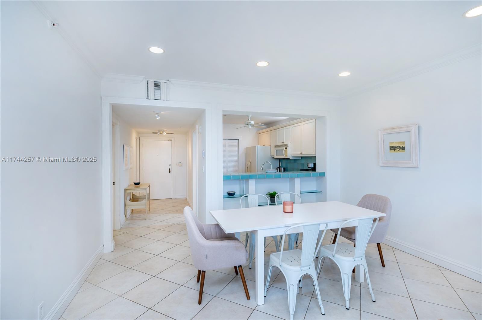 201 Crandon Blvd 505 Property Photo 13