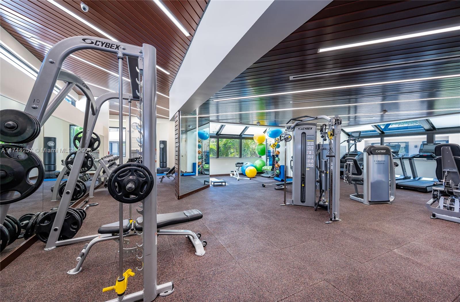 201 Crandon Blvd 505 Property Photo 25