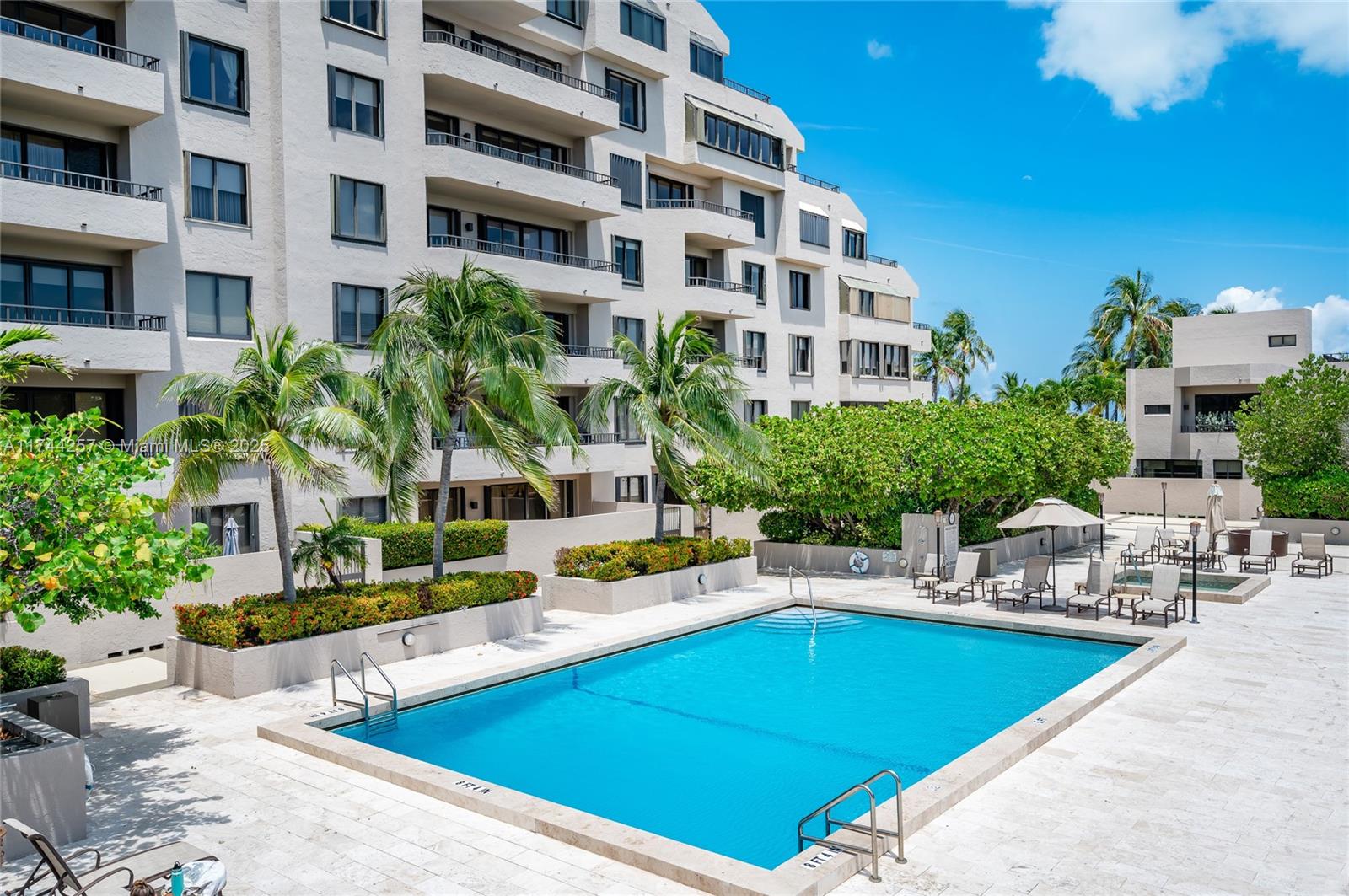 201 Crandon Blvd 505 Property Photo 30