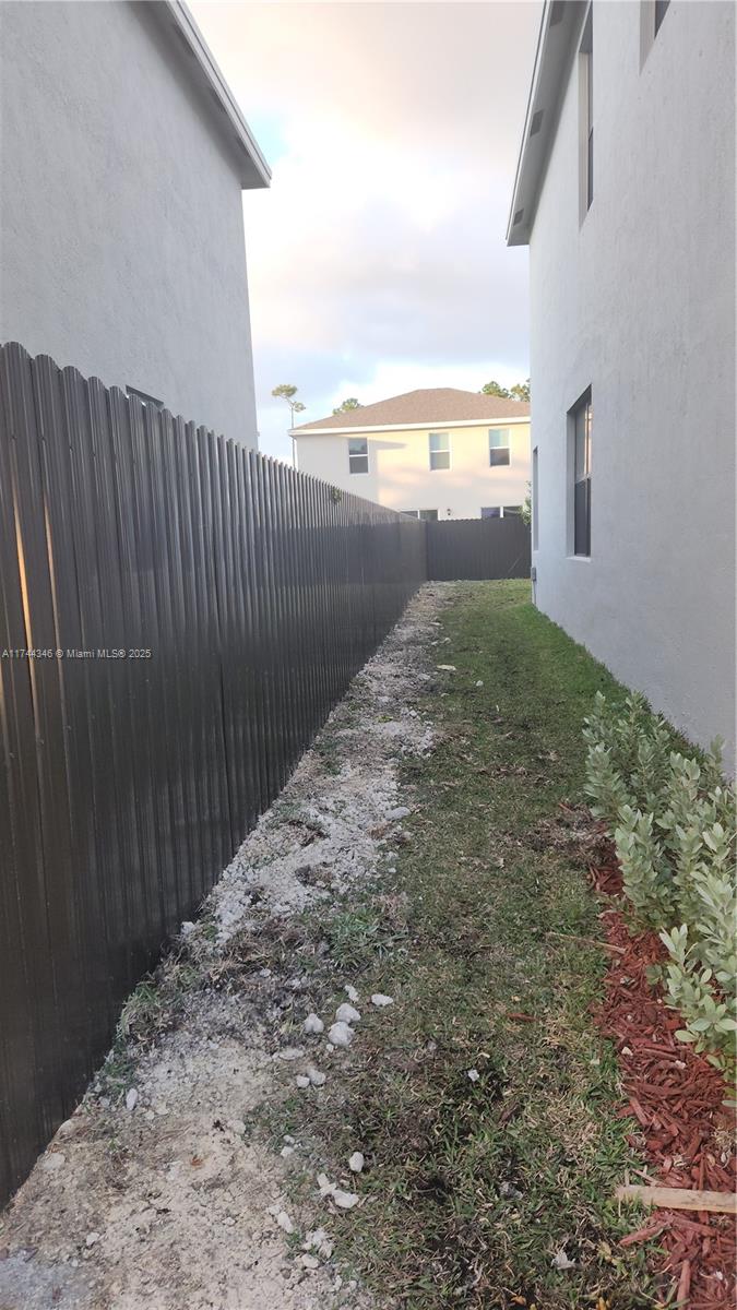 12925 Sw 267 Street Property Photo 6